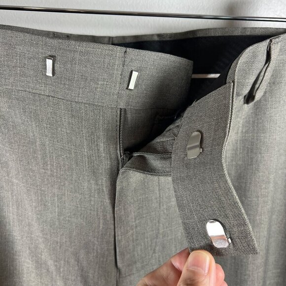 Louis Raphael Men's Flat Front Dress Pants Slim Fit 38W 30L Taupe - Picture 3 of 11